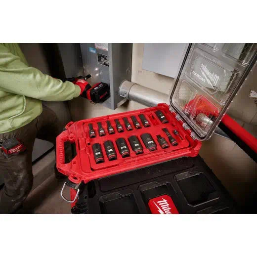 Milwaukee 49-66-6800 Juego de dados SHOCKWAVE Impact Duty de 17 piezas y 3/8" con encastre SAE PACKOUT