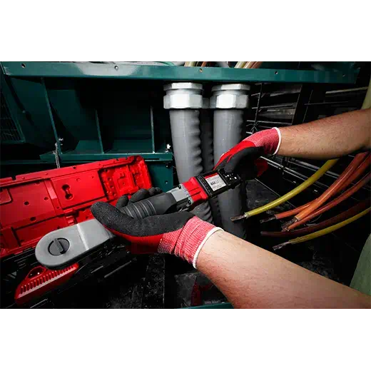 Milwaukee 2465-20 M12 FUEL Llave dinamométrica digital de 3/8" con ONE-KEY
