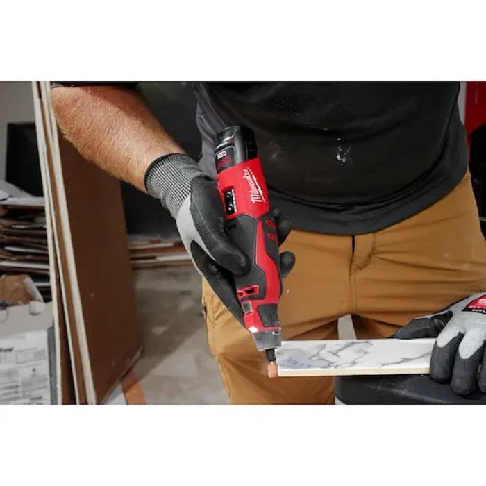Milwaukee 2525-21 Kit de herramienta rotativa sin escobillas M12