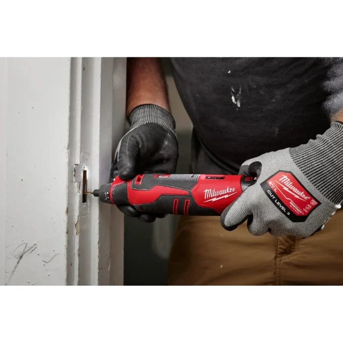 Milwaukee 2525-21 Kit de herramienta rotativa sin escobillas M12