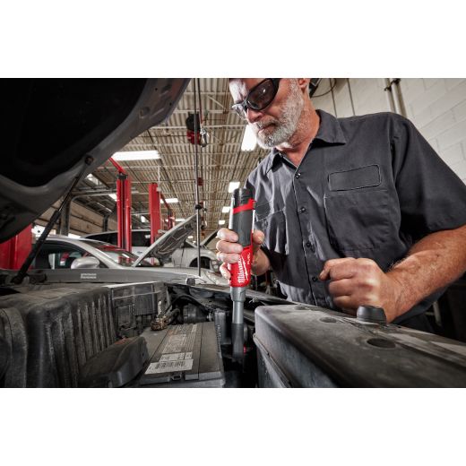 Milwaukee 2568-20 M12 FUEL Llave de carraca de alta velocidad de alcance extendido de 1/4" (solo herramienta)