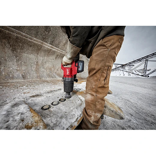 Milwaukee 2868-22HD M18 FUEL Llave de impacto de alto torque con mango en D de 1" con ONE-KEY