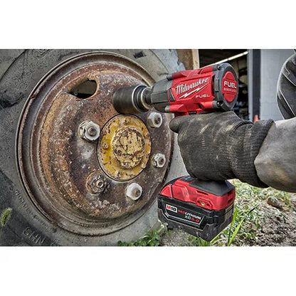 Milwaukee 2962P-20 M18 FUEL Llave de impacto de ½” de torque medio con pasador de retención (solo herramienta)