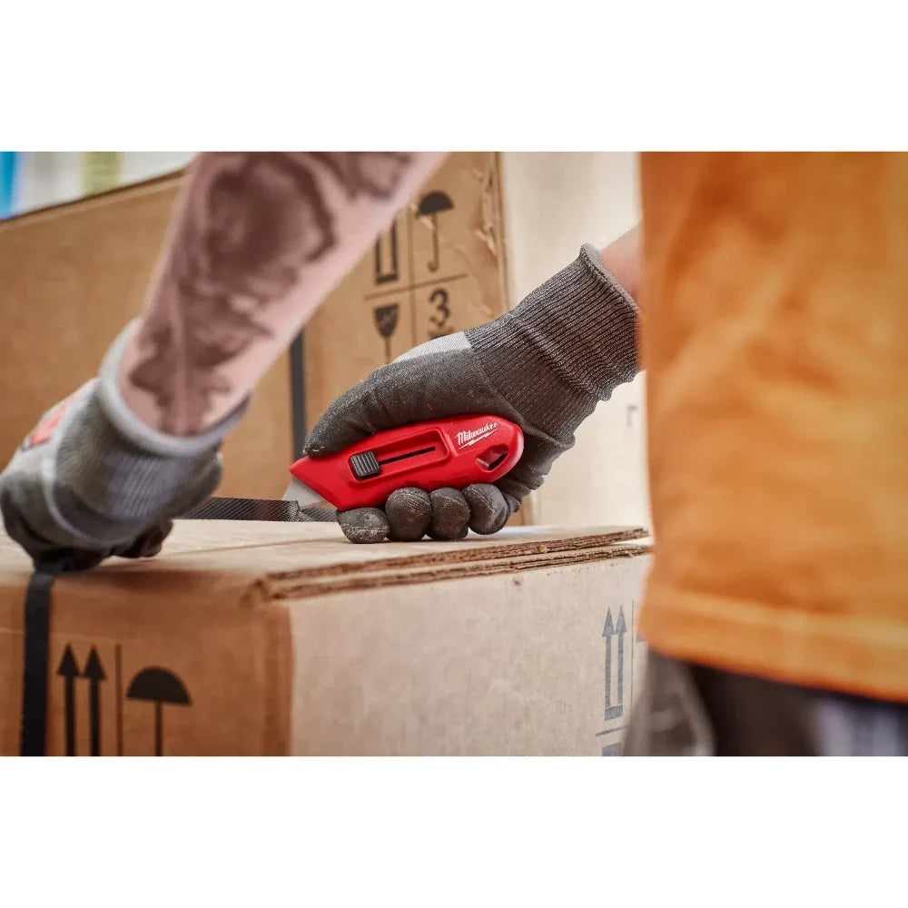 Cúter compacto Milwaukee 48-22-1516 con deslizamiento lateral