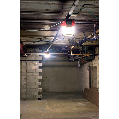 Luz de obra compacta LED M18 RADIUS 2145-20 de Milwaukee