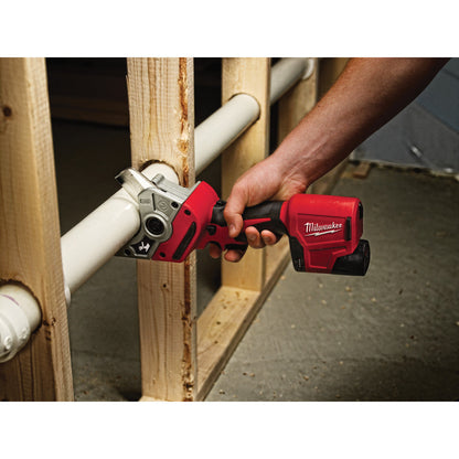 Tijera para PVC inalámbrica Milwaukee 2470-20 M12 de iones de litio