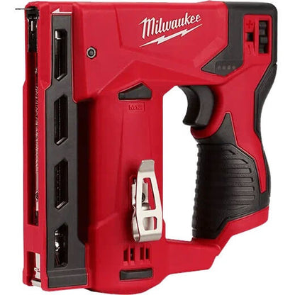 Engrapadora de corona Milwaukee 2447-20 M12 de 3/8 pulg.