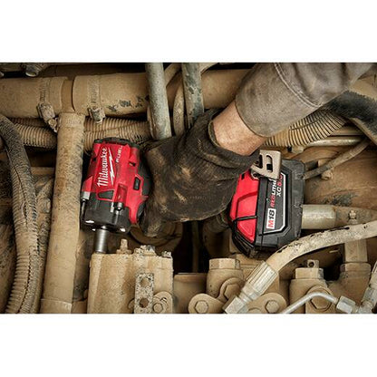 Milwaukee 2854-20 M18 FUEL Llave de impacto compacta de 3/8" con anillo de fricción (solo herramienta)
